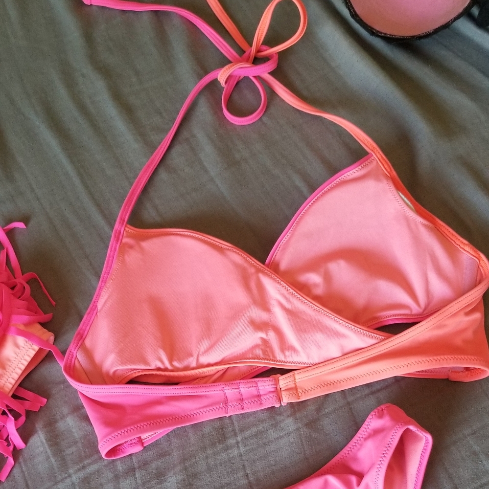 VS PINK bikini bundle - Picture 5 of 6